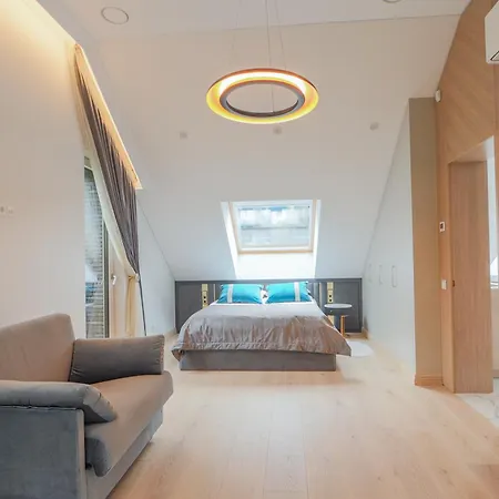 Simpsono Apartamentai Паланга