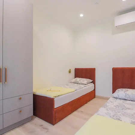 Simpsono Apartamentai *
