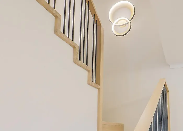 Simpsono Apartamentai פלאנגה