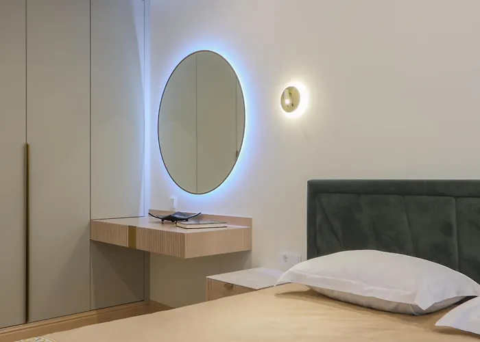 Simpsono Apartamentai פלאנגה